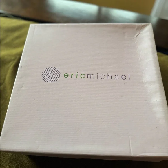 Sleek Black Ankle Boots with Rugged Sole - Picture 7 of 7